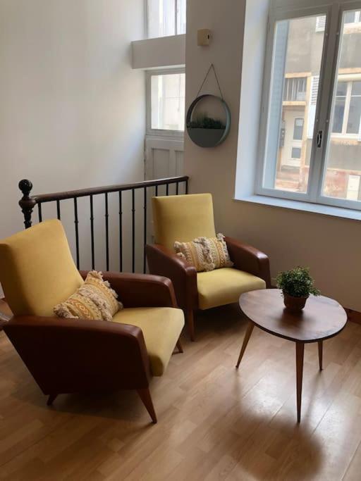Appartement En Duplex A אוקסון מראה חיצוני תמונה