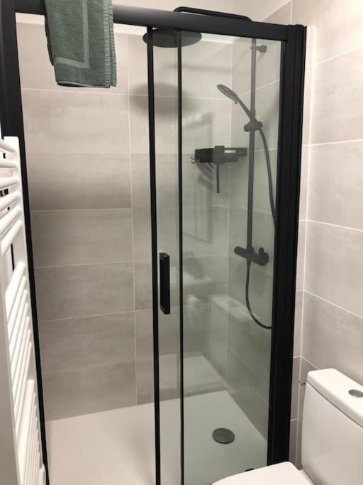 Appartement En Duplex A אוקסון מראה חיצוני תמונה