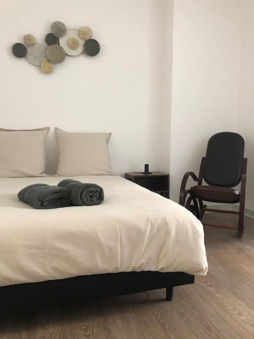 Appartement En Duplex A אוקסון מראה חיצוני תמונה